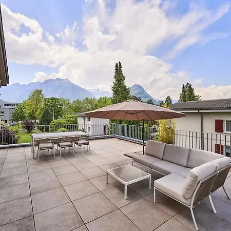 Terrace Vista インターラーケン